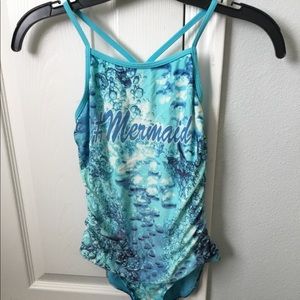 Swimming suit
